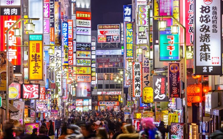 How Getting Lost in Tokyo Helped Me Find Clarity